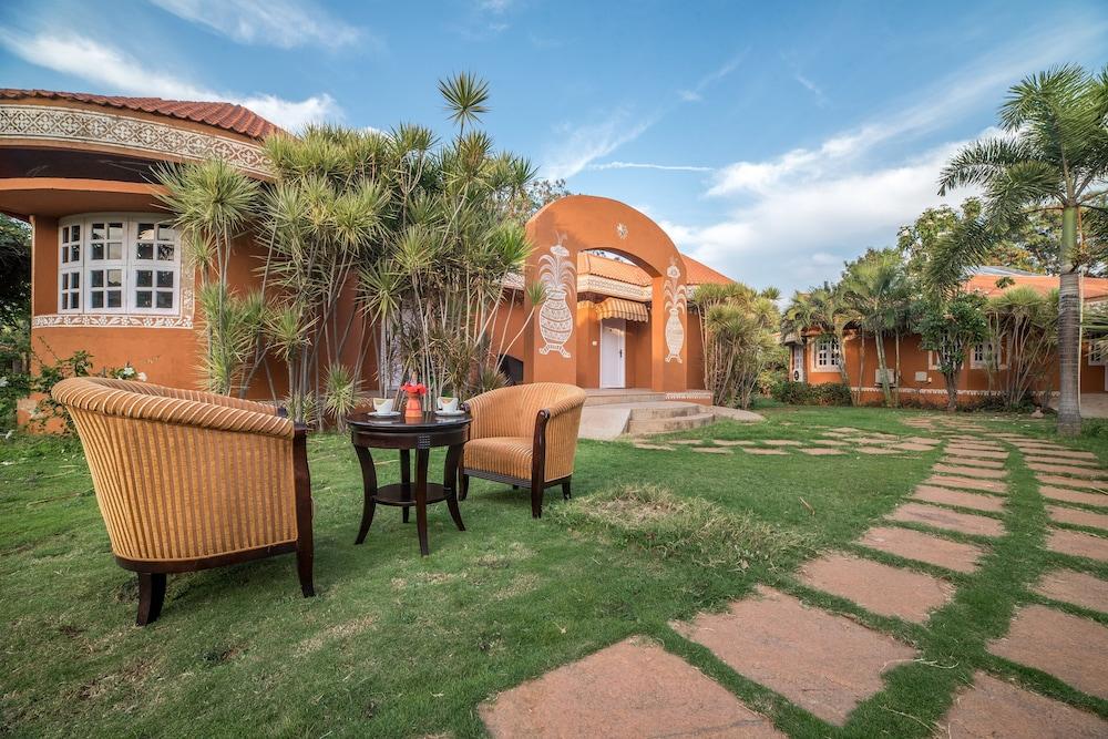 Vijayshree Resort And Heritage Village Hospet Exterior photo