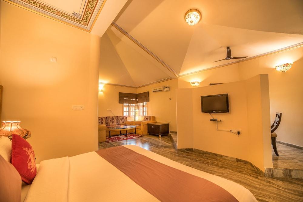 Vijayshree Resort And Heritage Village Hospet Exterior photo
